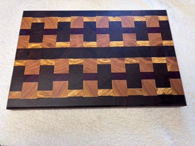 End Grain Cutting Board
